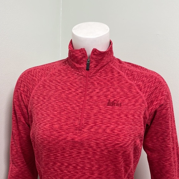 REI long sleeve red zigzag quarterzip - Picture 2 of 8